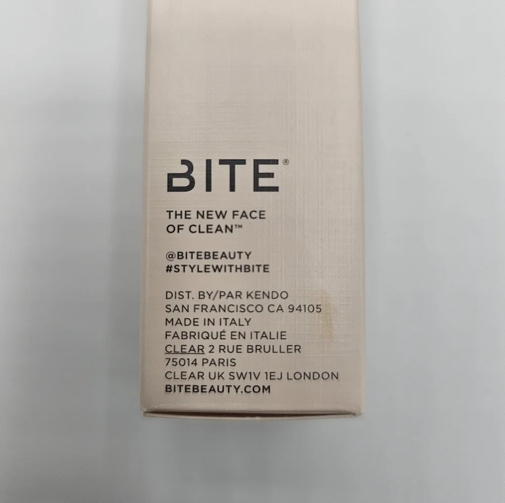 ⭐️40% Off⭐️ Bite Beauty Changemaker Supercharged Foundation M70 - Discontinued